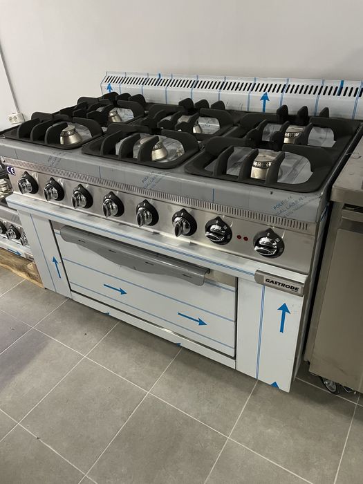 професионални газови котлони 6ца с ел.фурна