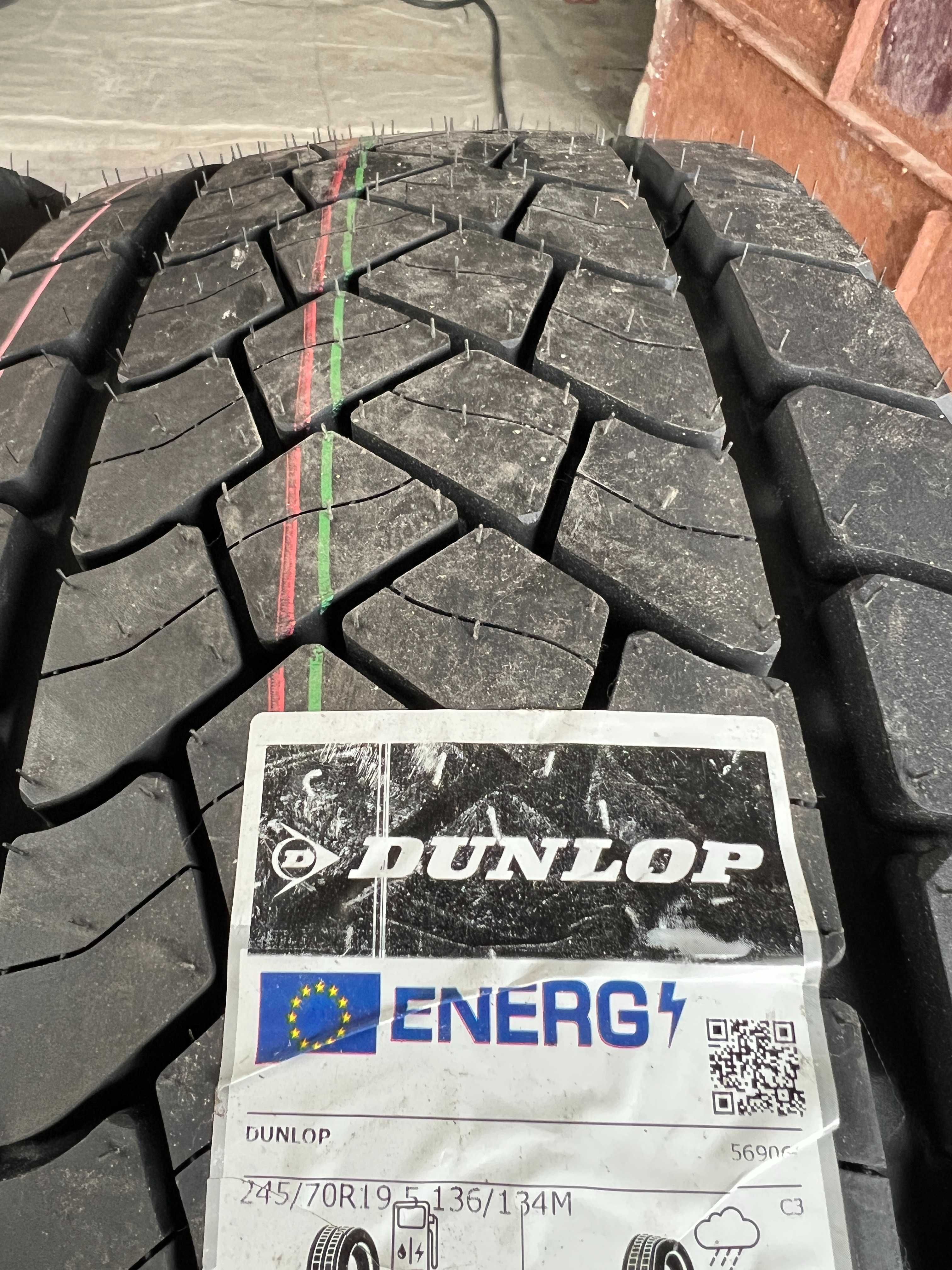 4Нови товарни гуми 245/70R19.5 Dunlop SP446 136/134M M+S 1980лв. с ДДС
