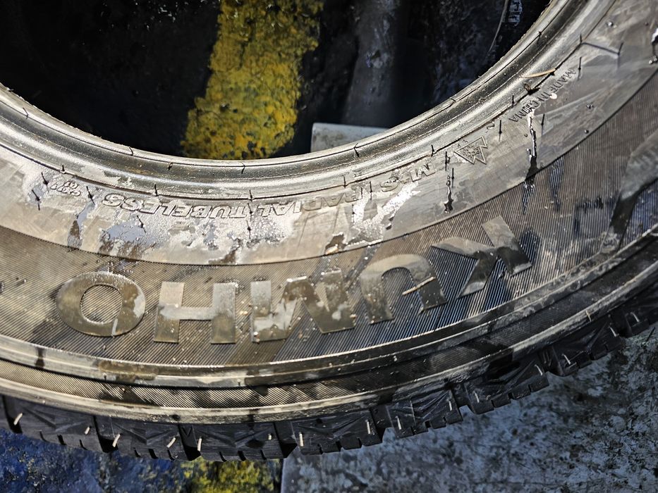 1x 235 65 16c m+s kumho allseason