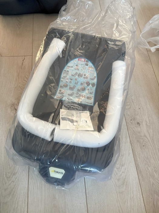 Vand carucior Hauck Disney Rapid 4 Plus Trio Set + baza Isofix