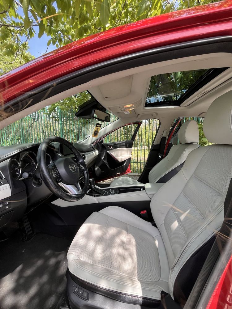 Mazda 6 kombi SKYACTIV-D 175 Drive I-ELOOP Sports-Line