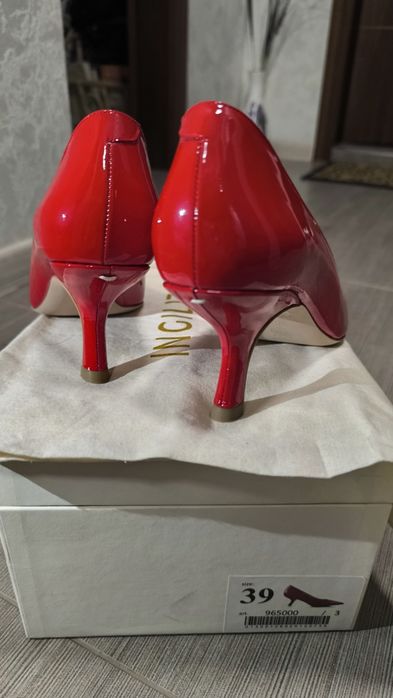 Дамски червени обувки естествена кожа