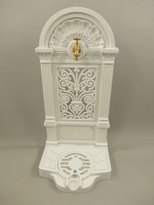 Fantana gradina, aluminiu, verde lucios, robinet din alama