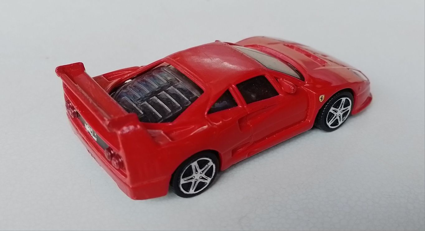 Ferrari F40 Competizione, мащаб 1/43