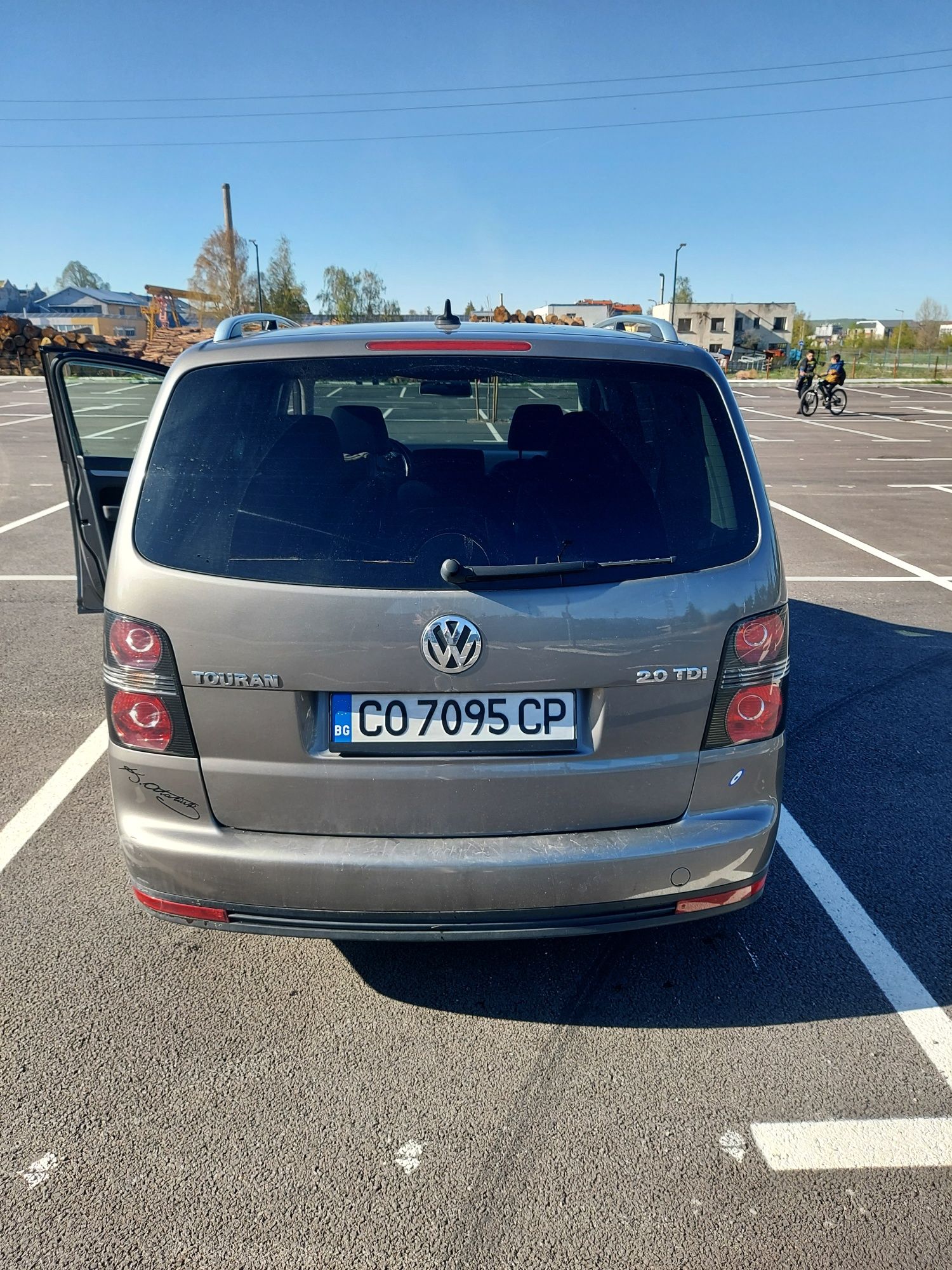 Volkswagen Touran 2.0 TDI face-lift СПЕШНО