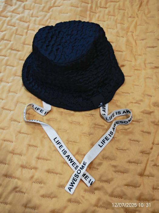 Черна капела Desigual