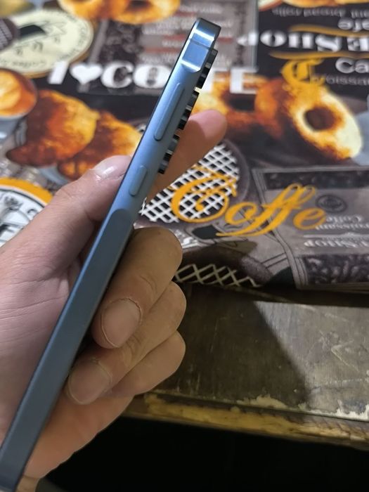 Samsung a55 256 xotira xolati yangi karobka yoq