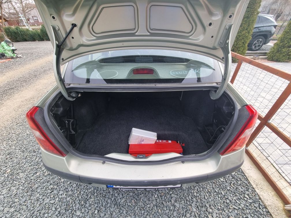 Renault clio benzina 100 000 km de reparat sau pt rabla 2025