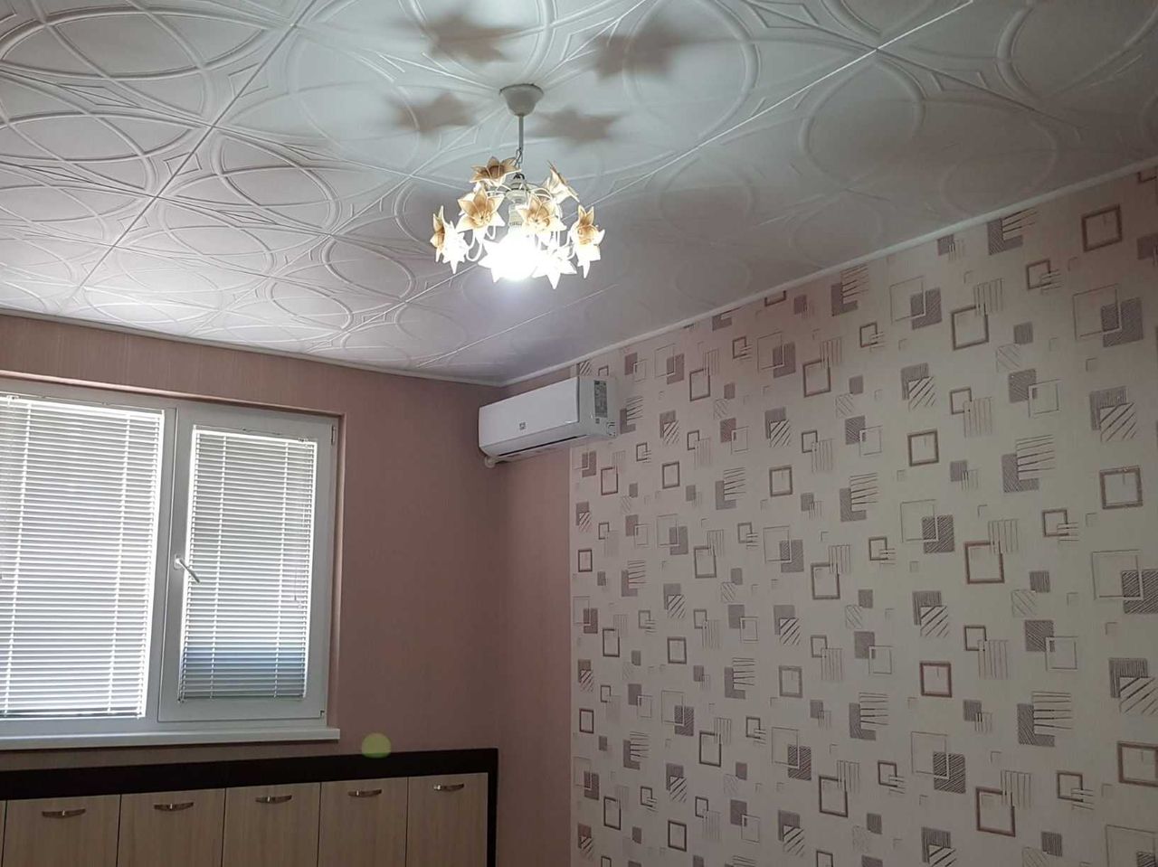 Дава се под наем Двустаен апартамент в Враца, Център - 58 кв.м за 275.4 € - Снимка #7
