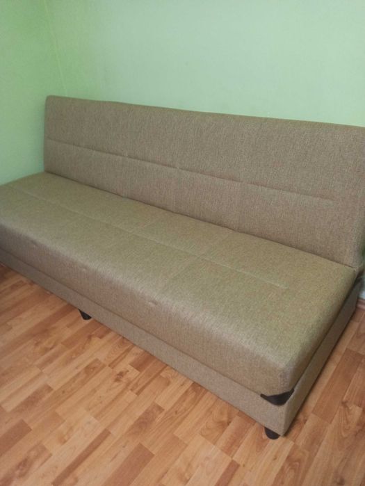 Canapea extensibilă