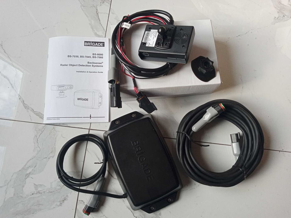 Senzor de prezenta / sistem radar pt Utilaje