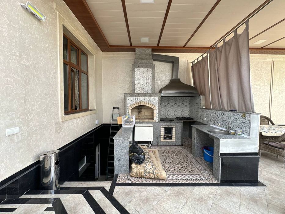 Продаётся дом вашей мечты 4 сотки на алмазарском районе 8 комнат