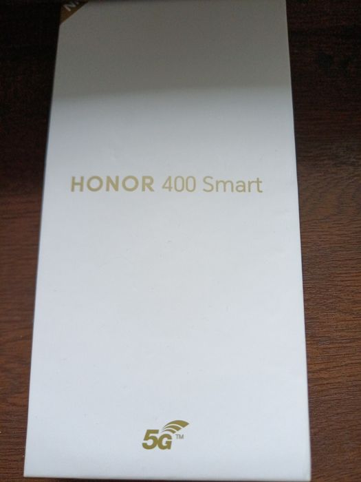 Telefon HONOR 400 SMART - nou sogilat