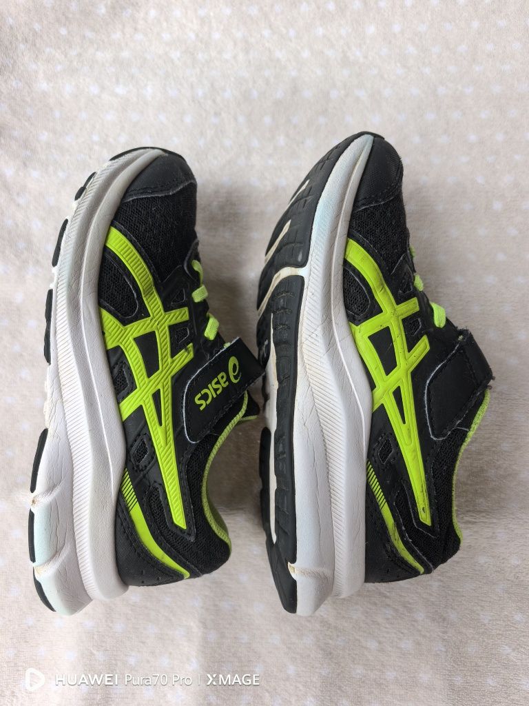 Маратонки asics номер 31.5 стелка 19.5