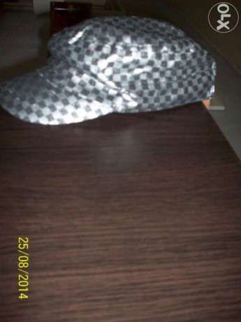 Vand sepci import germania produse calitate diferite culori,20 lei.NOI