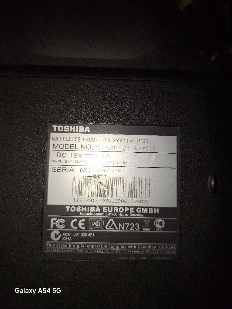 Продавам Лаптоп TOSHIBA