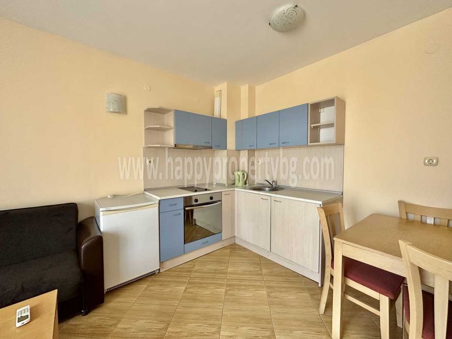 Продава се Двустаен апартамент в к.к. Слънчев бряг - 66 кв.м за 940 €/кв.м - Снимка #3