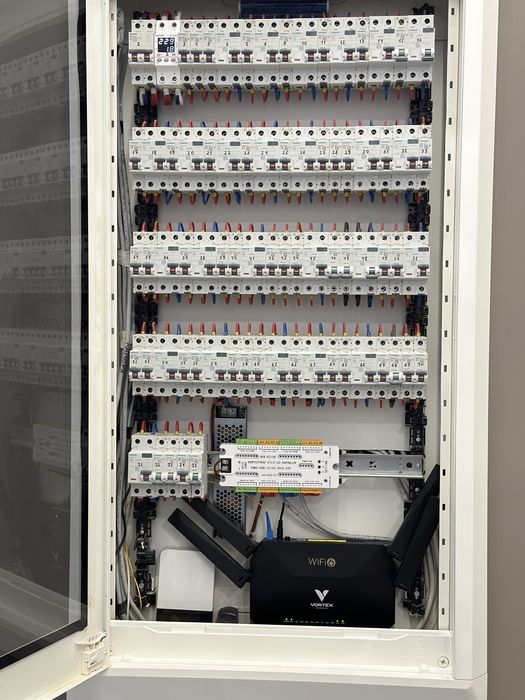 Электромонтаж и установка электроприборов любой сложности