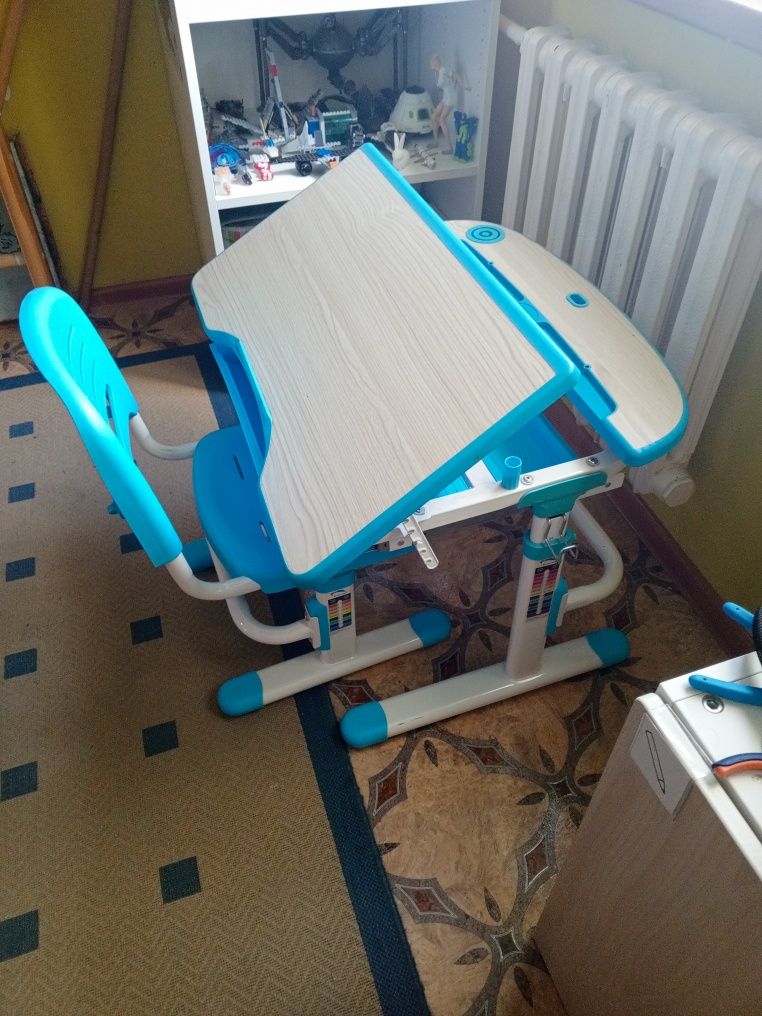 Комплект стол со стулом