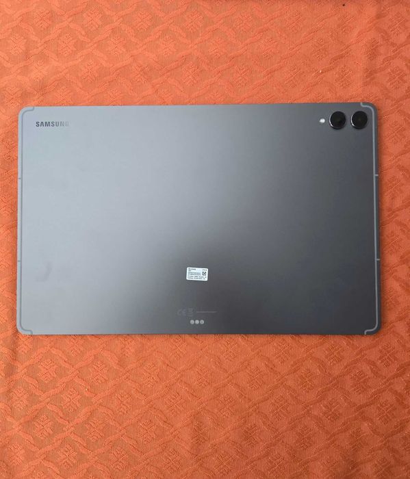 Samsung Tab S11 Ultra 256gb+калъф , клавиатура , протектор и сим карта