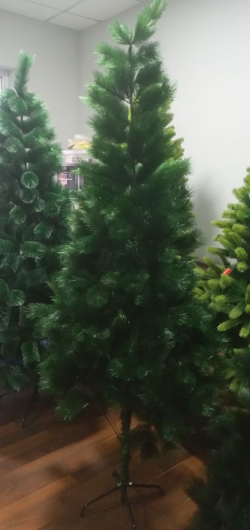 Yangi yil archalari siz xoxlagan razmerdan bor optim va donaga