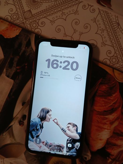 Iphone XR 64 gb.