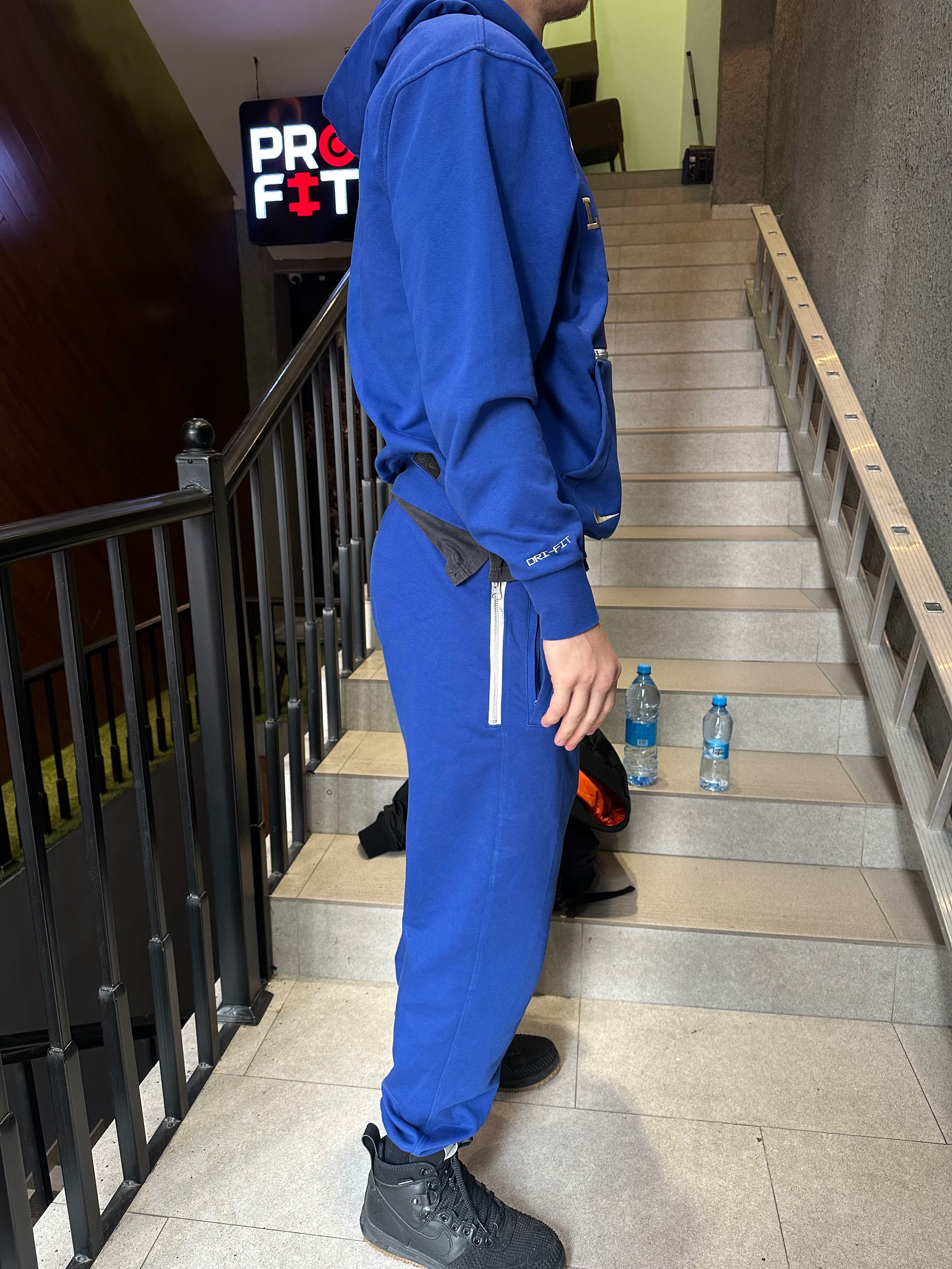 Спортивный костюм nike оригинал