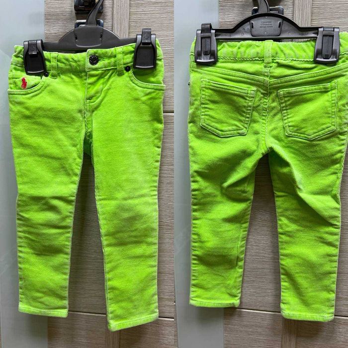 детская  одежда .