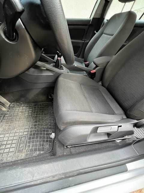 Сив салон Голф 5 Golf 5 (2006/2008г.)