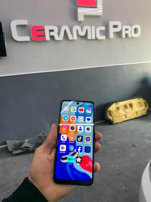 Srochna sotiladi redmi not 11 256 tali 1.100 yana kelishamiz