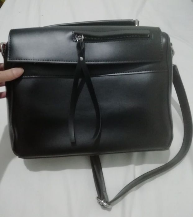 Сумка портфель. Новая. Кожа.