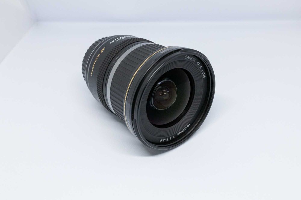 Обектив Canon EF-S 10-22 f/3,5-4,5 USM