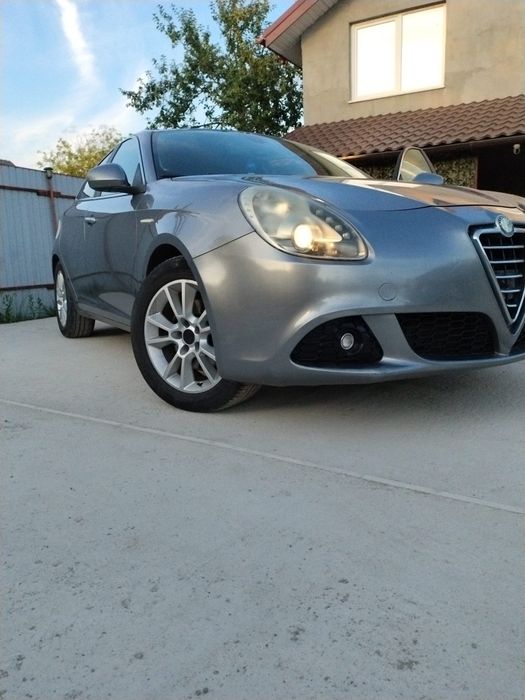 Vand Schimb Alfa Romeo Giulietta 170 cai acte la zi