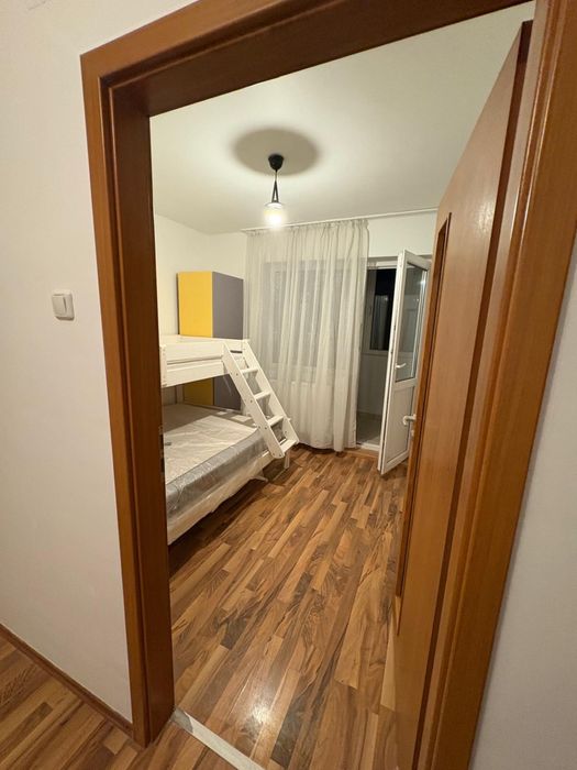 Inchiriez apartament 3 camere, bl X6, Vlaicu