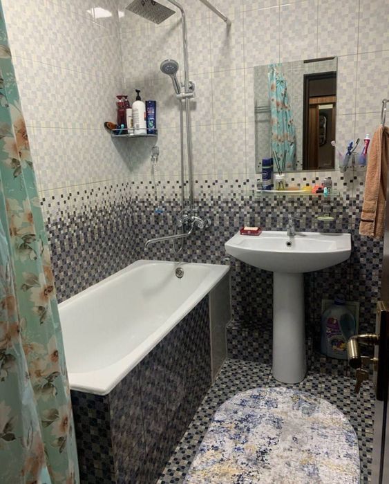 Квартира на Эльбек -Первушка 3/2/9 общ пл 72м  с обстановкой