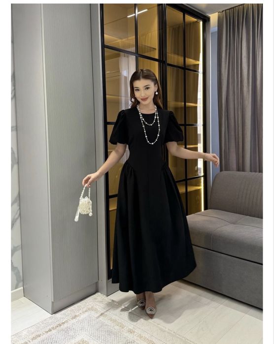 Продам платье. 48 размера новая одевала 1 раз