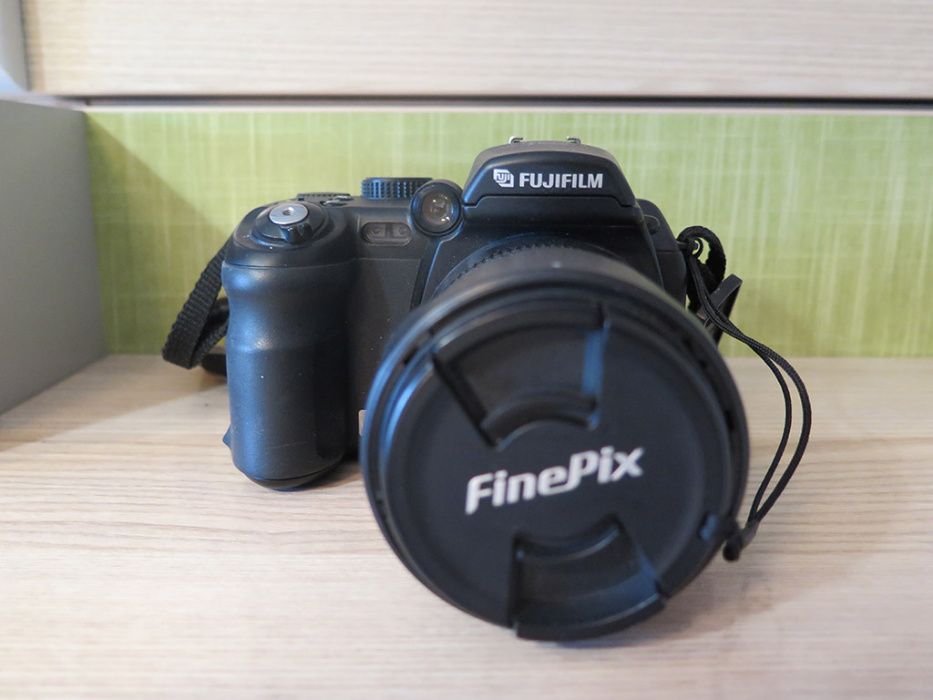 Фотоаппарат Fujifilm FinePix S9000