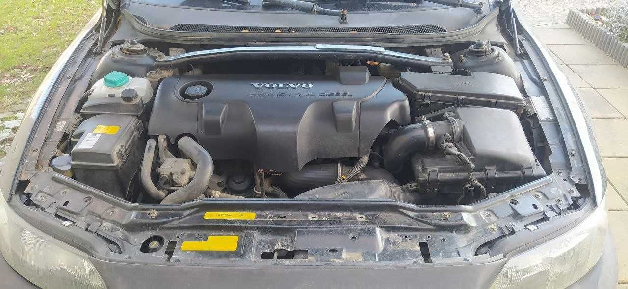 Volvo XC70 2.4 D5