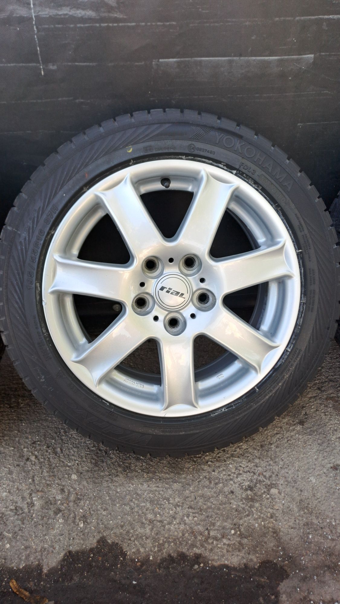 16" 5Х120мм Rial, 5X120mm BMW джанти с гуми