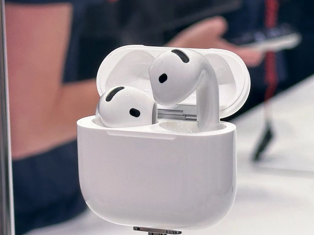 Новый Apple AirPods 4rd Generation ANC • Наушники •