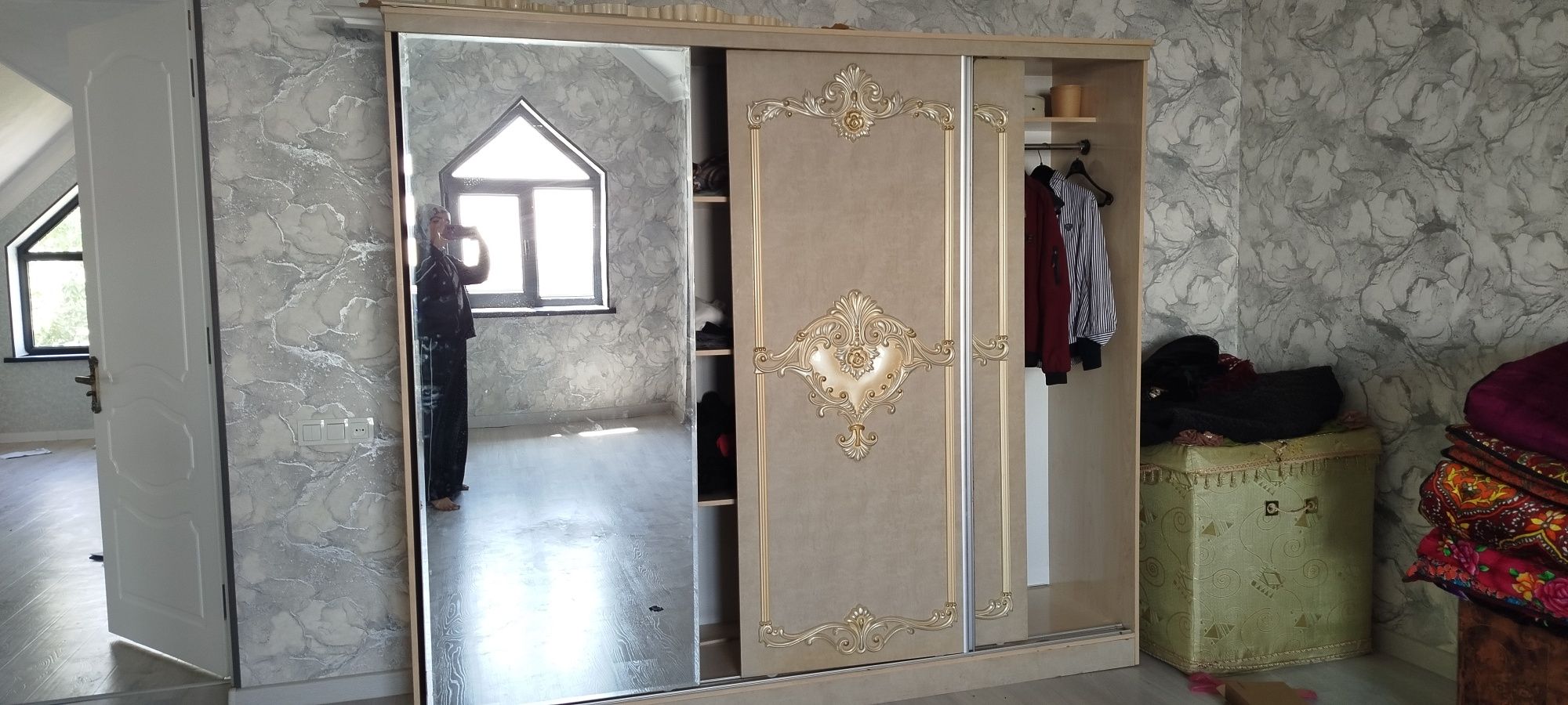 Spalniy garnitur sotiladi narxi 2mln soʻm