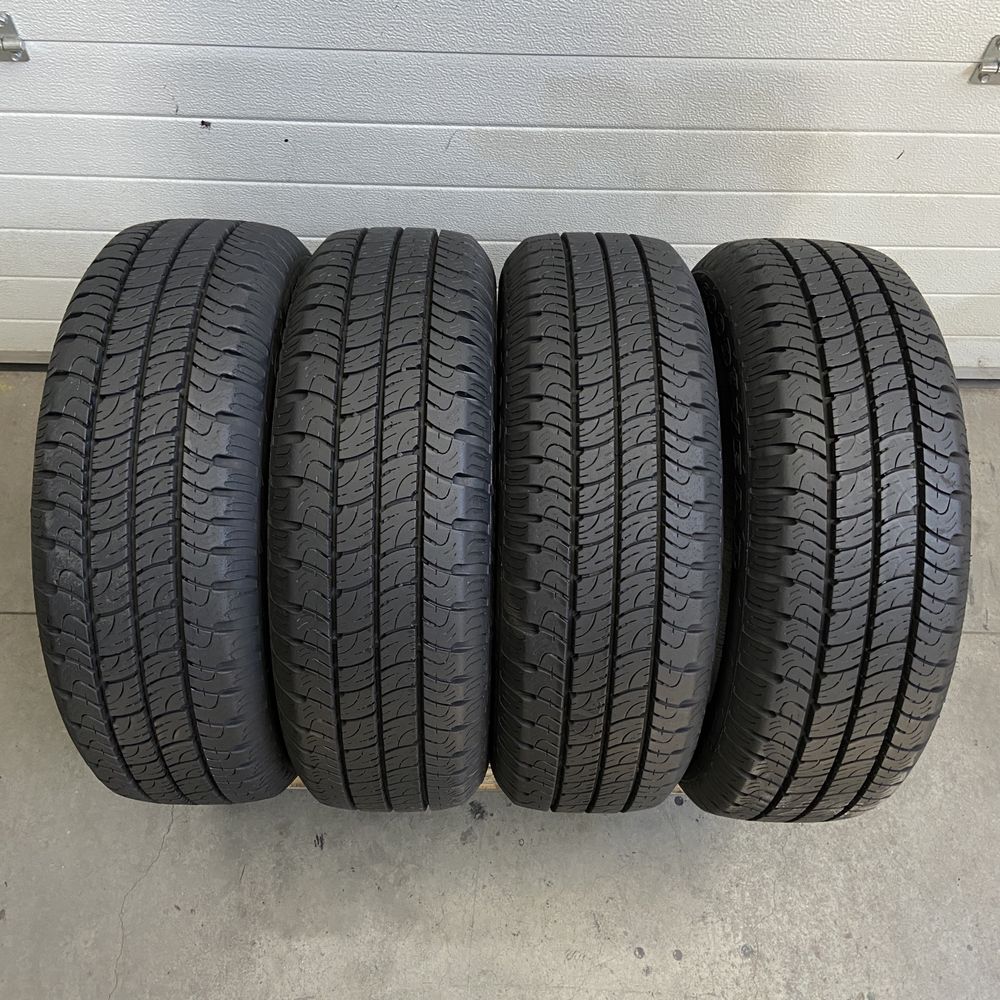 4 Anvelope vara 195 60 16C Goodyear DOT 2015