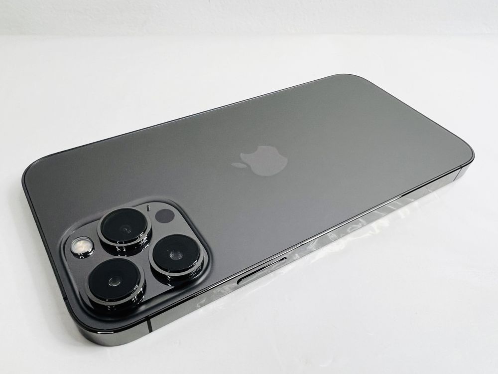 Apple iPhone 13 Pro 256GB Graphite Отличен! Гаранция!