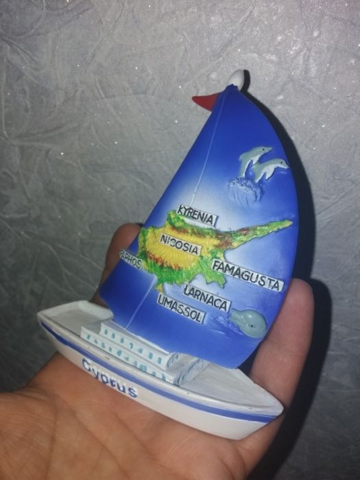 Сувенирный кораблик с Кипра.