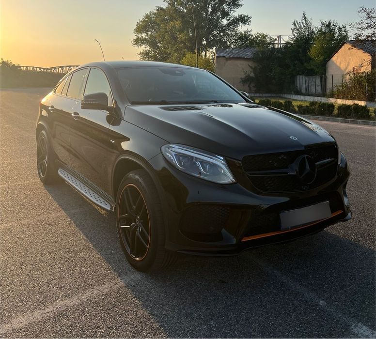 Mercedes-Benz GLE Coupe Mercedes-Benz GLE Coupé 350d 4MATIC Orange Art Edition
