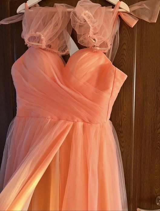 Vand rochie de ocazie