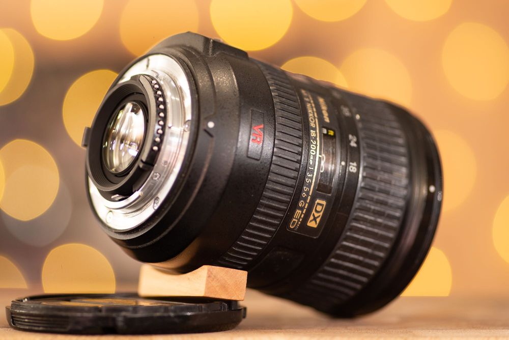 Nikon AF-S 18-200mm f/3.5-5.6G ED VR обектив Никон #2/2