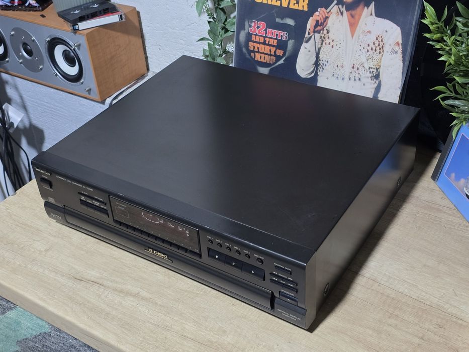Cd player TECHNICS SL-PD887, 5 disc changer, magazie 5 cd-uri
