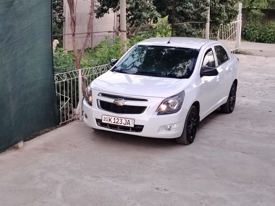 Chevrolet Cobalt midnight 2025