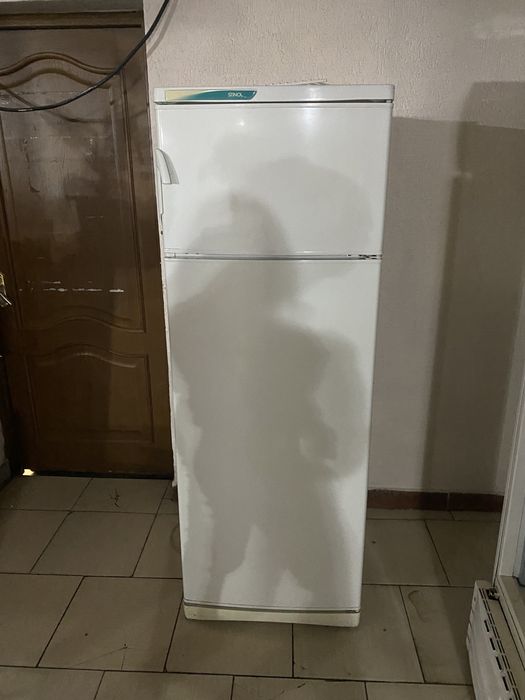 Продам холодильники